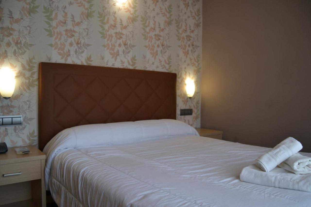 Apartamentos Spa Cueto Onís Esterno foto