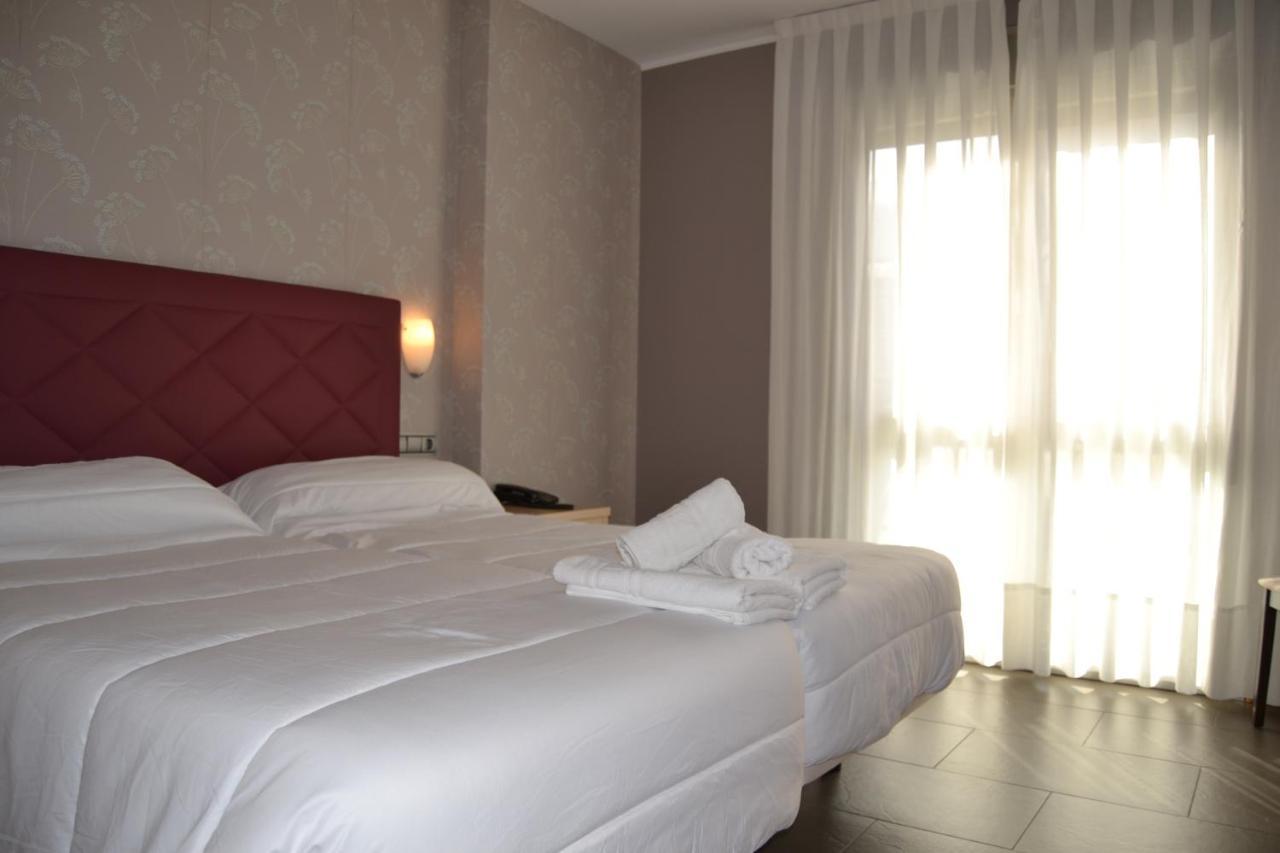 Apartamentos Spa Cueto Onís Esterno foto